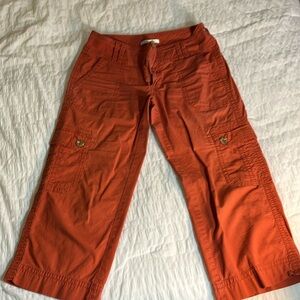 Cute red/orange CAbi cargo crop pants 6, style 884